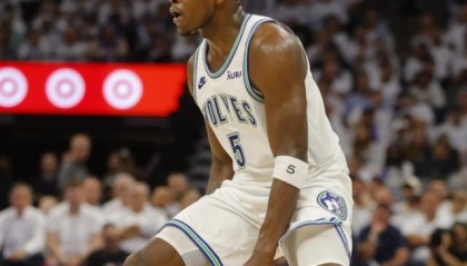 星空体育app下载-0比3无人翻盘？爱德华兹想要做NBA历史的改变者