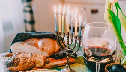 星空体育app官方网站-尼克:詹姆斯来之前湖人已挣扎多年,说他拯救湖人不为过